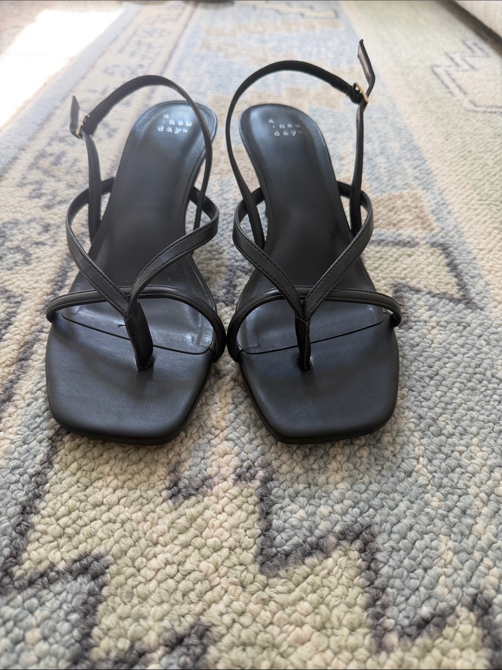 New Without Tags a new day Black Strappy Square-Toe Heeled Sandals